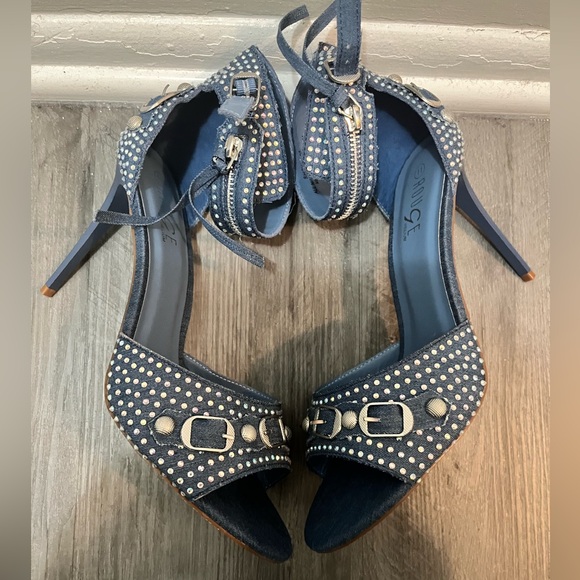 Denim Iridescent Open Toe - Picture 3 of 5